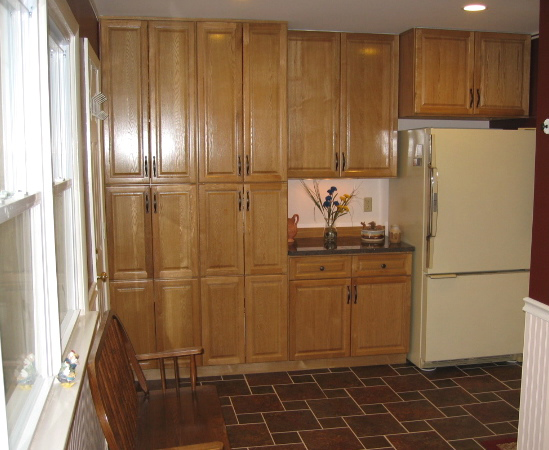 Copyright Kitchen Cabinet Discounts RTA oak cabinets John A laundry w fridge